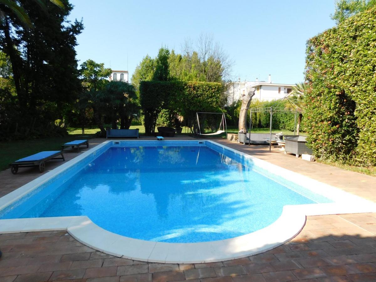 קאסקינה Appartamento Con Piscina Immersa Nel Verde מראה חיצוני תמונה