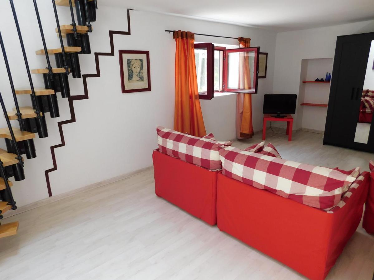 קאסקינה Appartamento Con Piscina Immersa Nel Verde מראה חיצוני תמונה